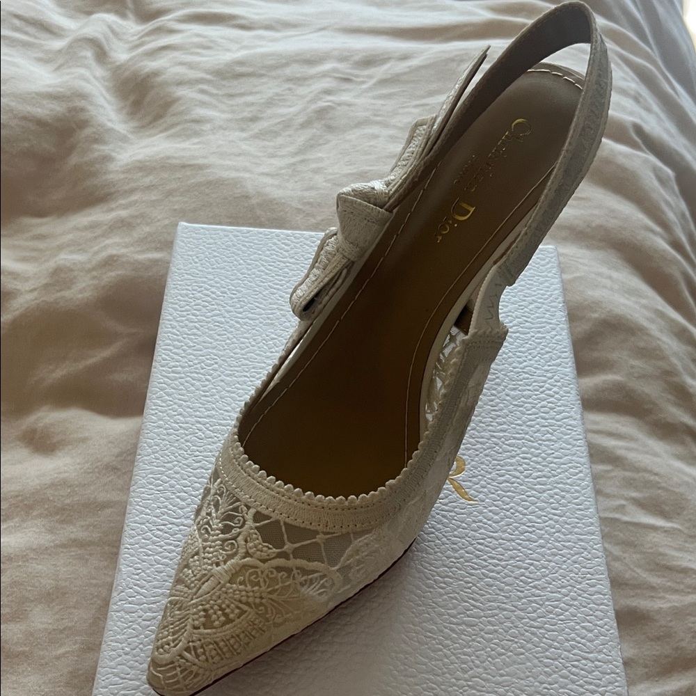Dior Elegant Cream Lace Slingback Heels